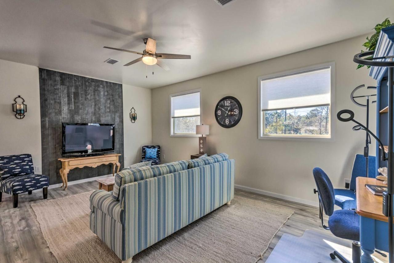 East Bay Vacation Rental With Dock! นาวาร์ ภายนอก รูปภาพ