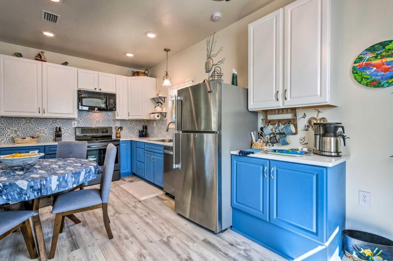 East Bay Vacation Rental With Dock! นาวาร์ ภายนอก รูปภาพ