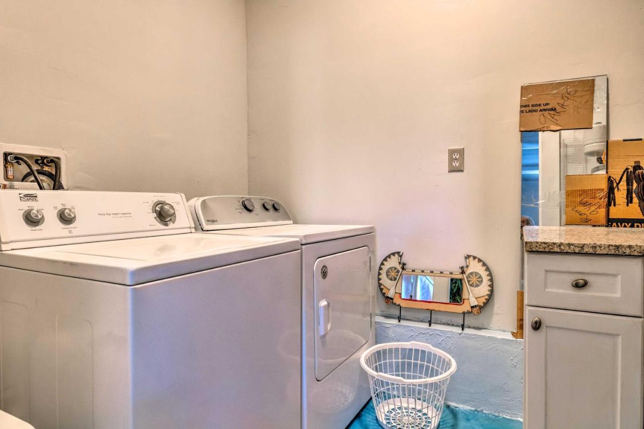 East Bay Vacation Rental With Dock! นาวาร์ ภายนอก รูปภาพ